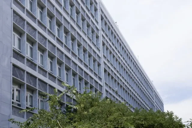 Φωτογραφία από εξωτερικό κτηρίου ΚΑΡΟΛΟΥ ΝΤΗΛ - ΚΤΙΡΙΟ 5