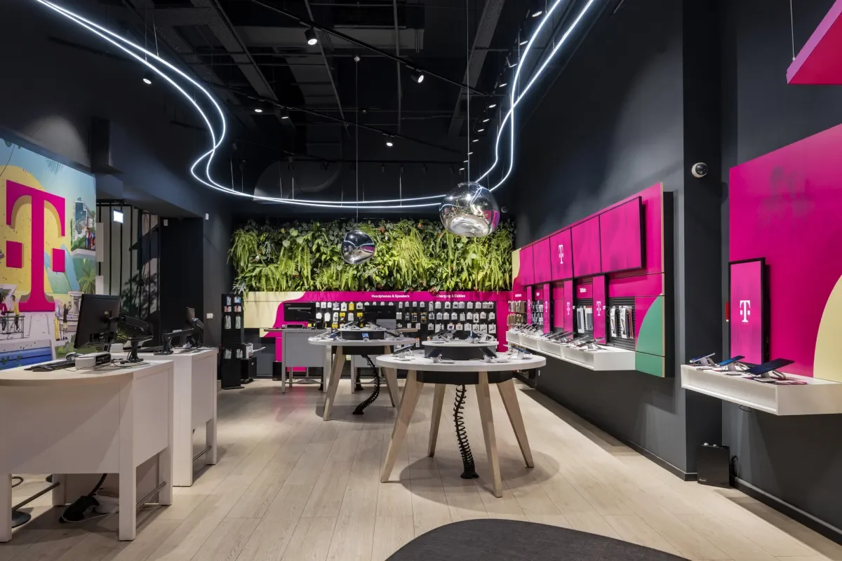 Φωτογραφία από εσωτερικό Telekom Shop στο THE MALL