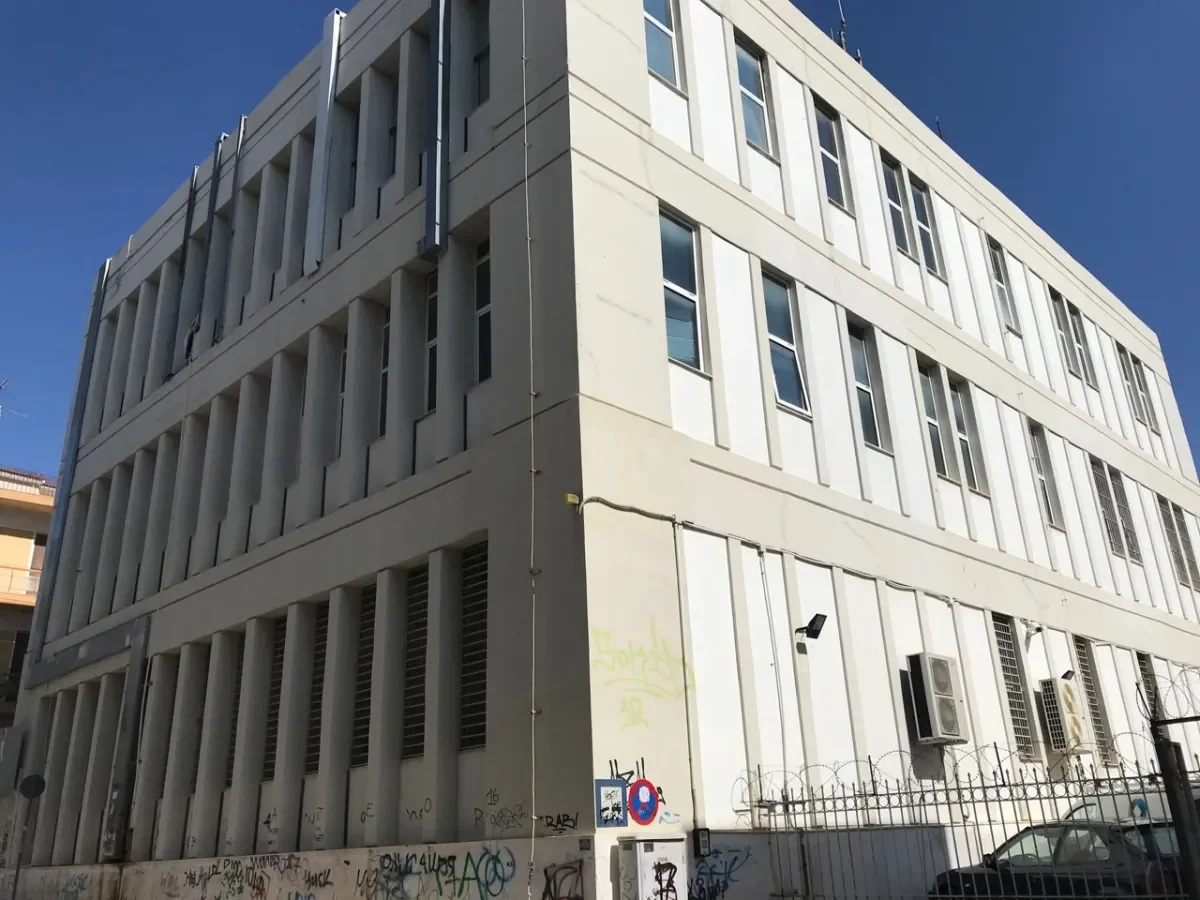 ΠΕΤΡΟΥΠΟΛΗ