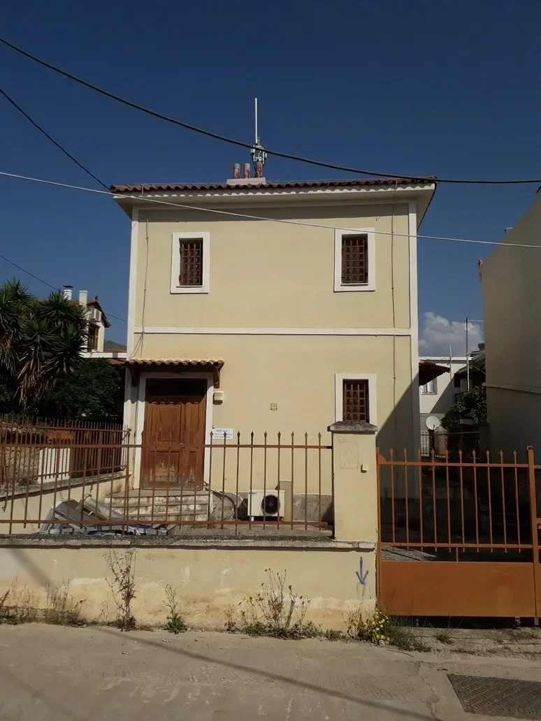 ΓΑΛΑΞΕΙΔΙ ΚΤΙΡΙΟ 1