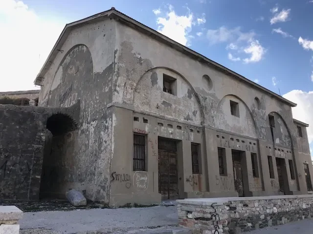 ΛΑΖΑΡΕΤΑ ΣΥΡΟΥ
